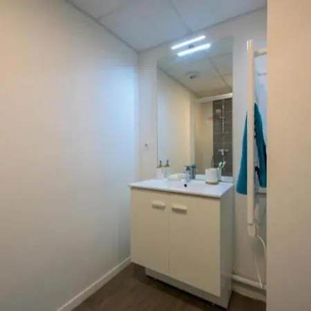 Nemea Campus Kervern 3* ברסט